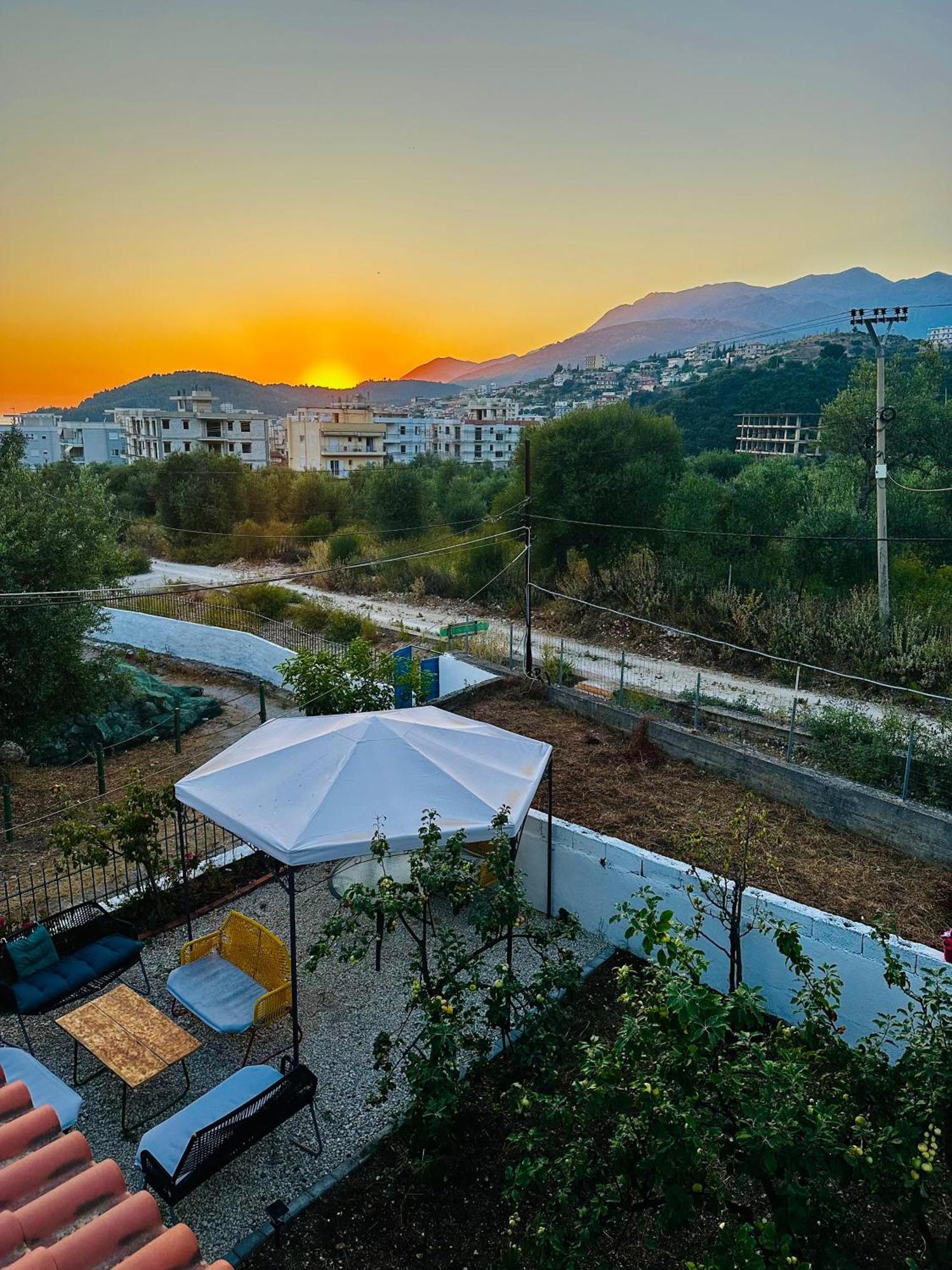 Natural Hostel Himare Esterno foto